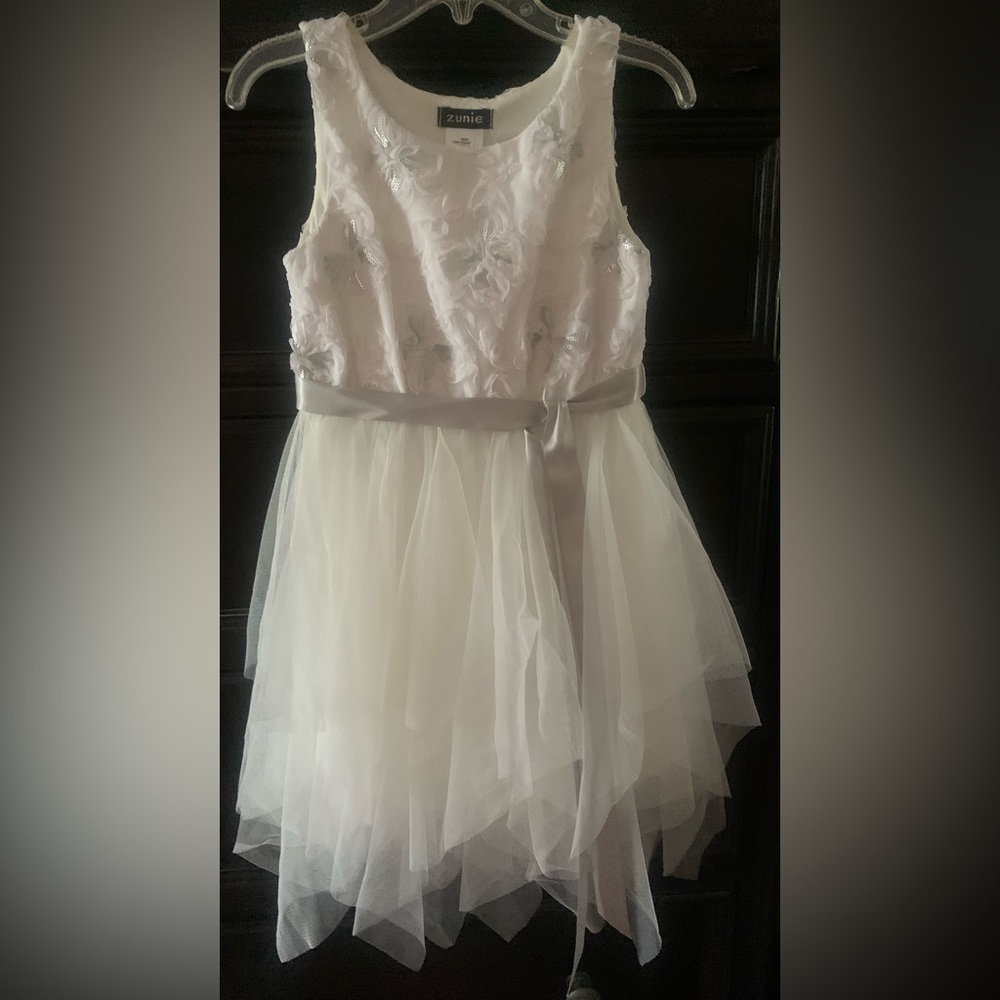 Zunie White and Silver Floral Kids Dress with Tulle Hankerchief Skirt